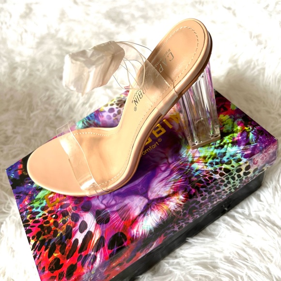 🌸Carpe Robbin Women’s Sandal - Picture 5 of 6